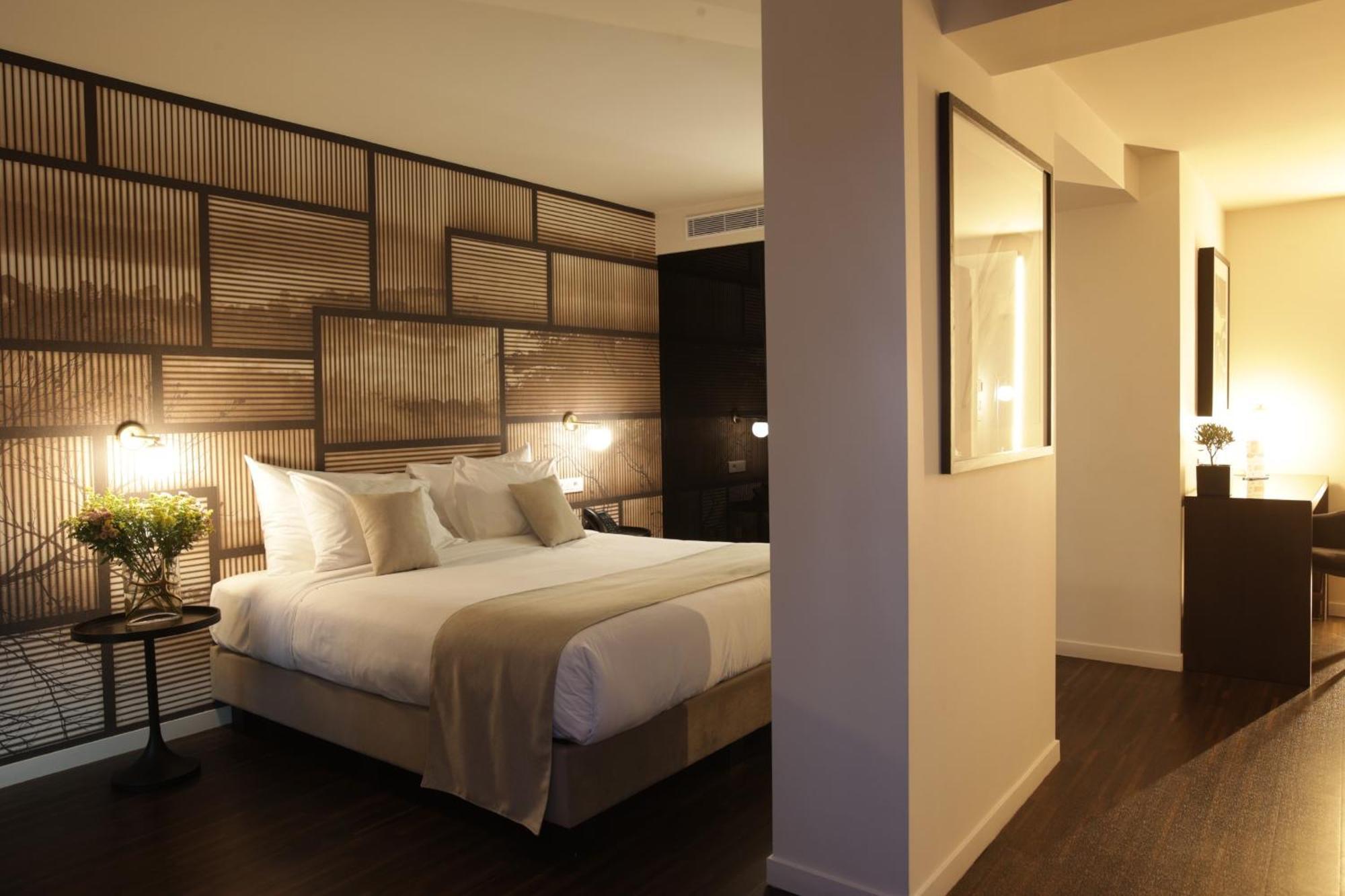 Azur Athens