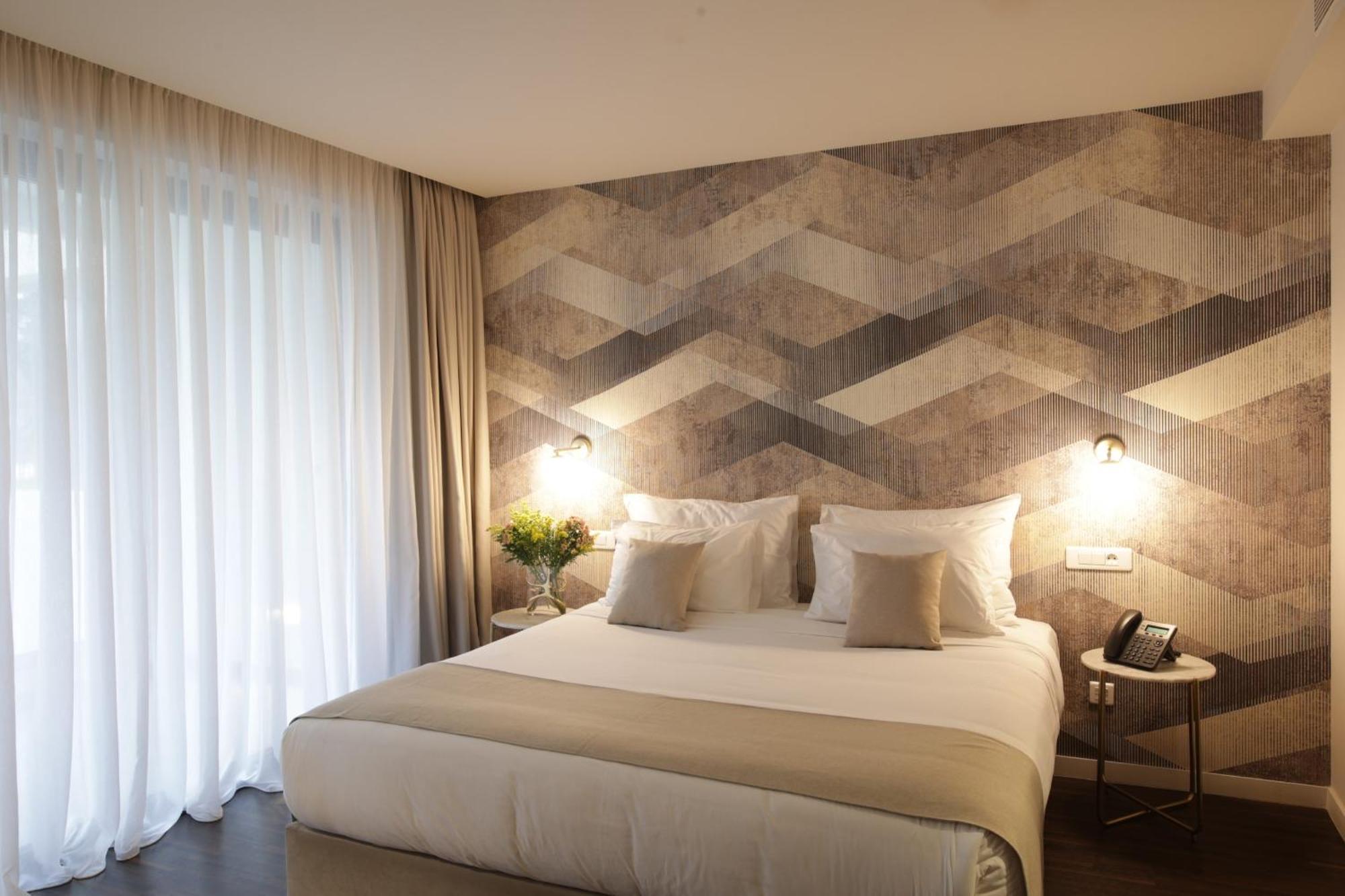 Azur 4* Athens