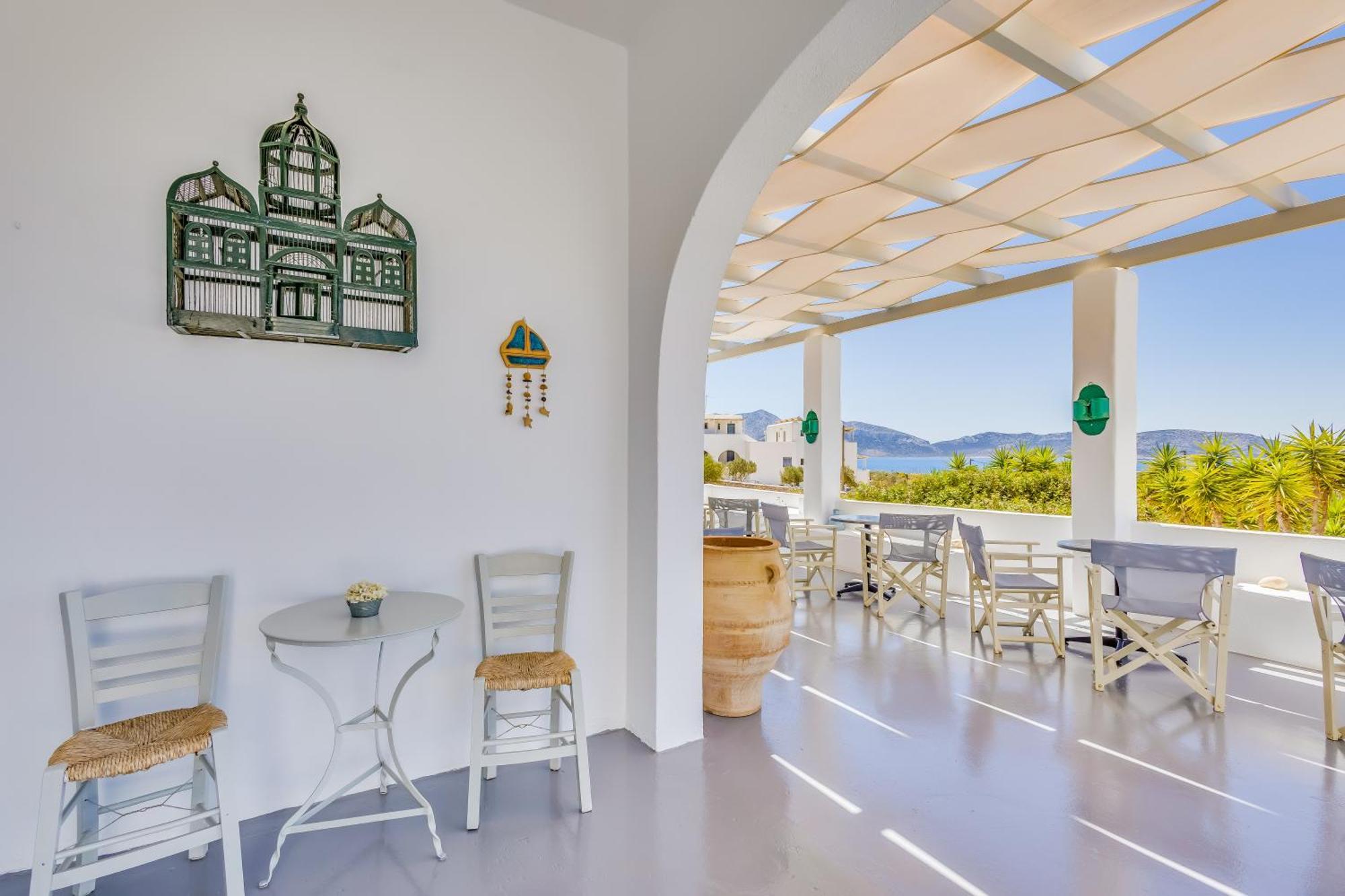 Petros Guest house *