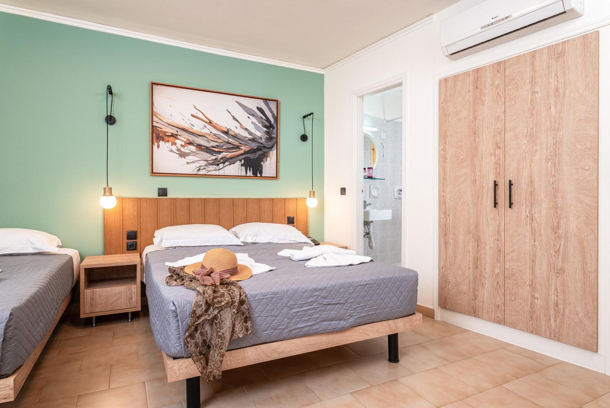 Emily Hotel