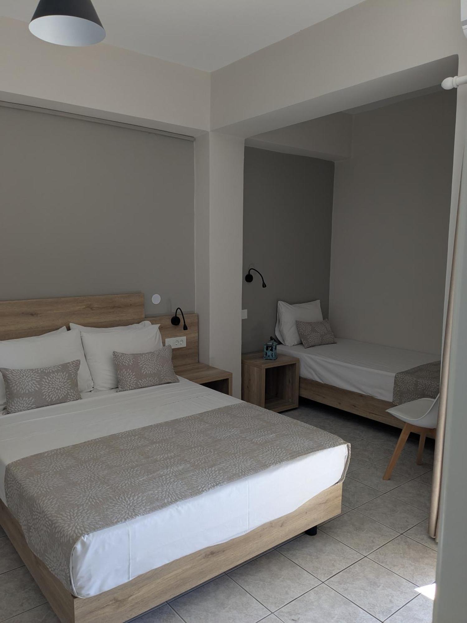 Grapevines Aparthotel 3*