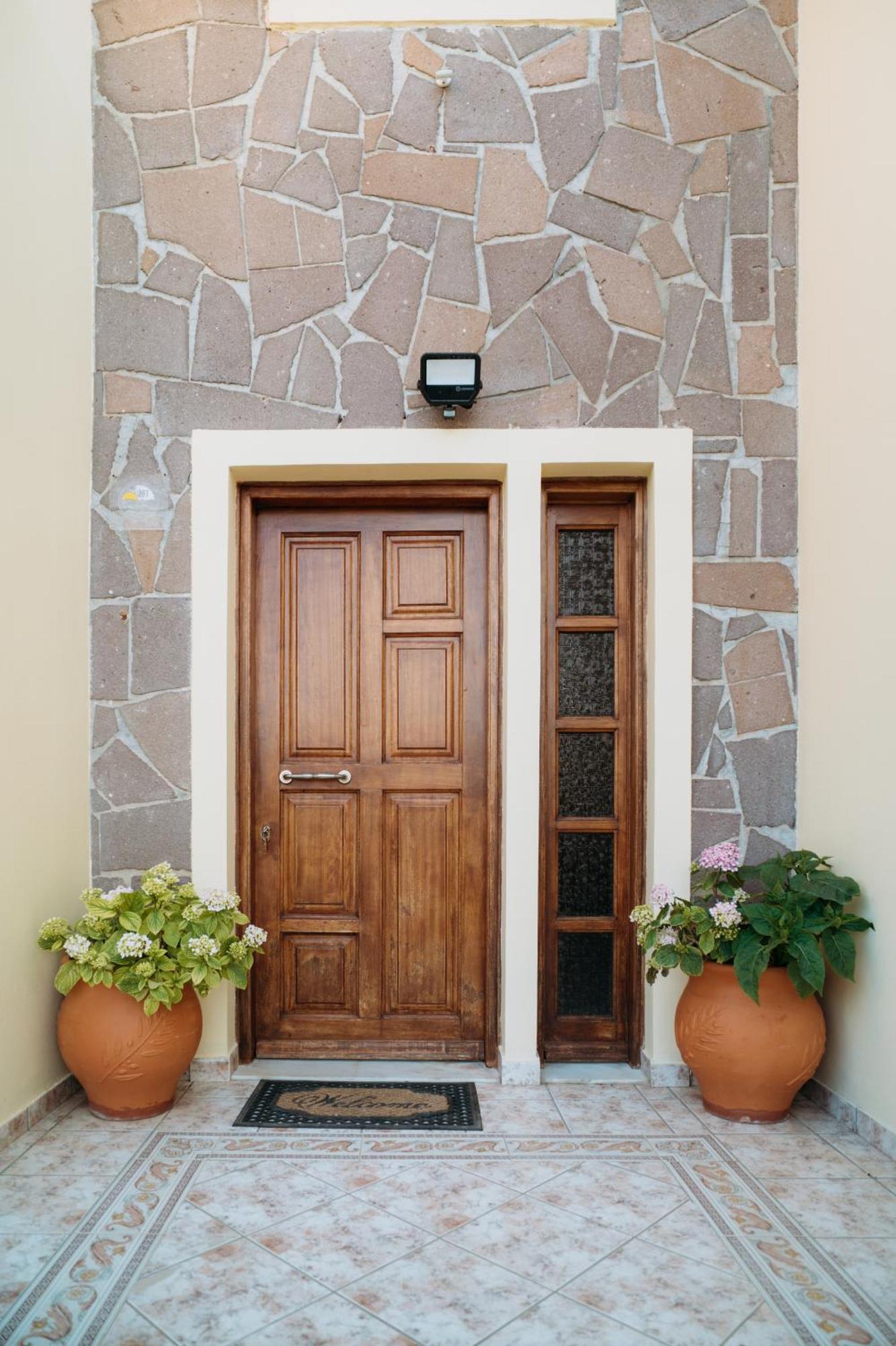 Vasiliki Apartment Petra (Lesbos)