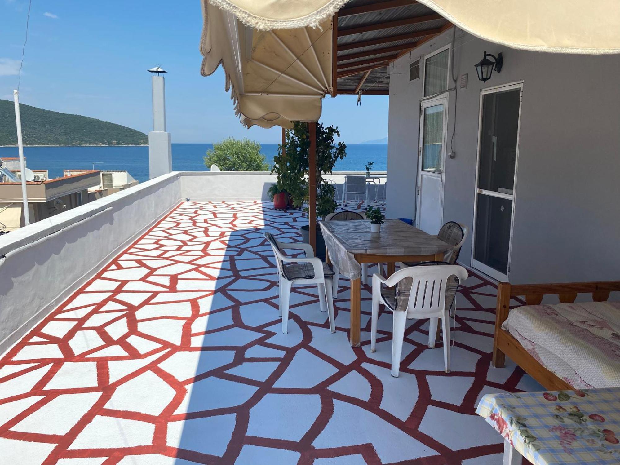 Nikos Apartment *