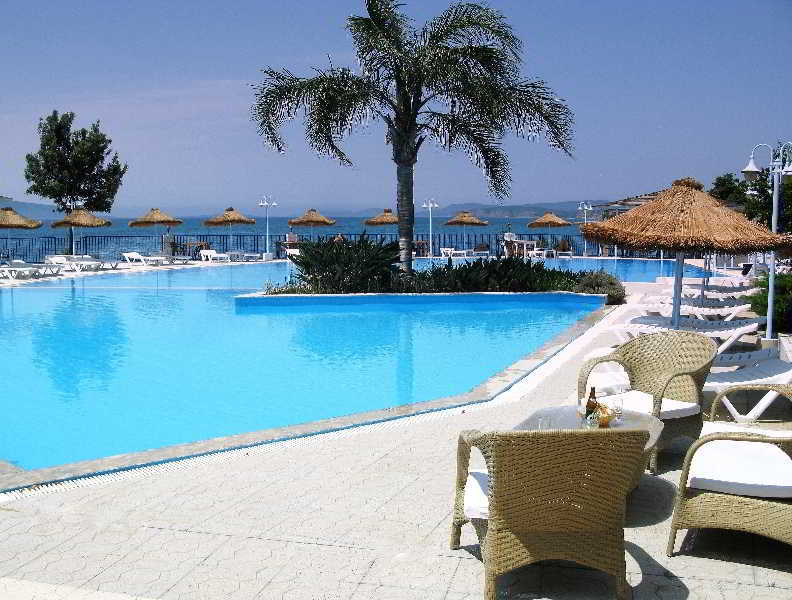 Golden Sun Hotel