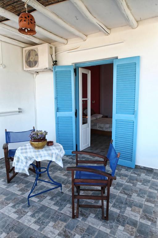 Papantonis Chrisopigi (Sifnos)