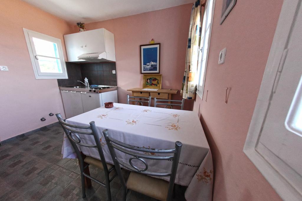Papantonis Apartment