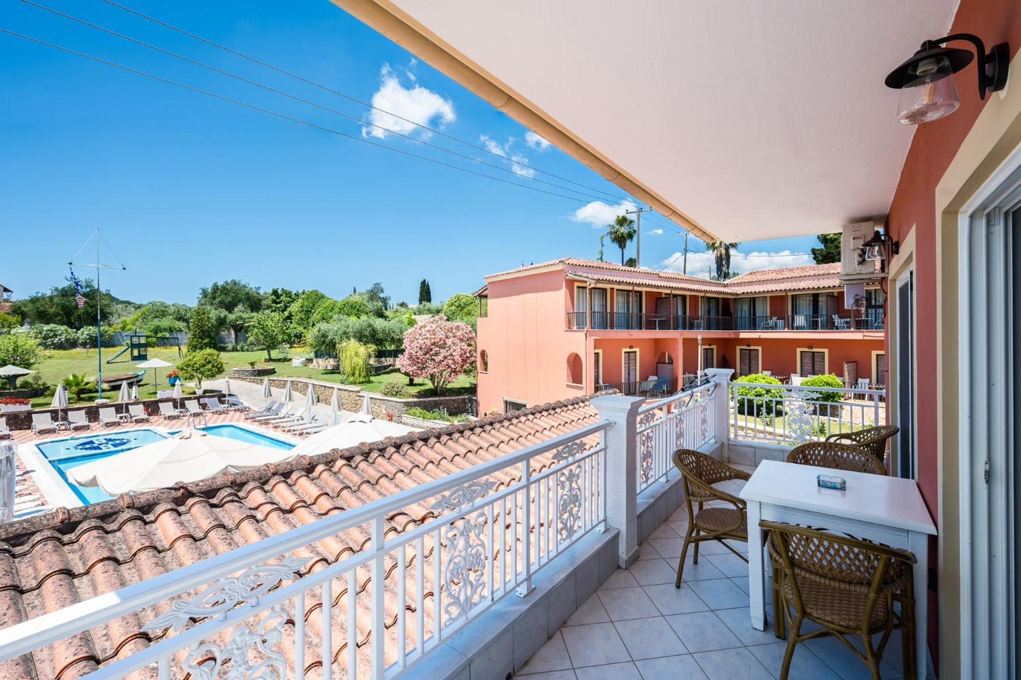 Marietta's By Konnect, Corfu * Gouvia