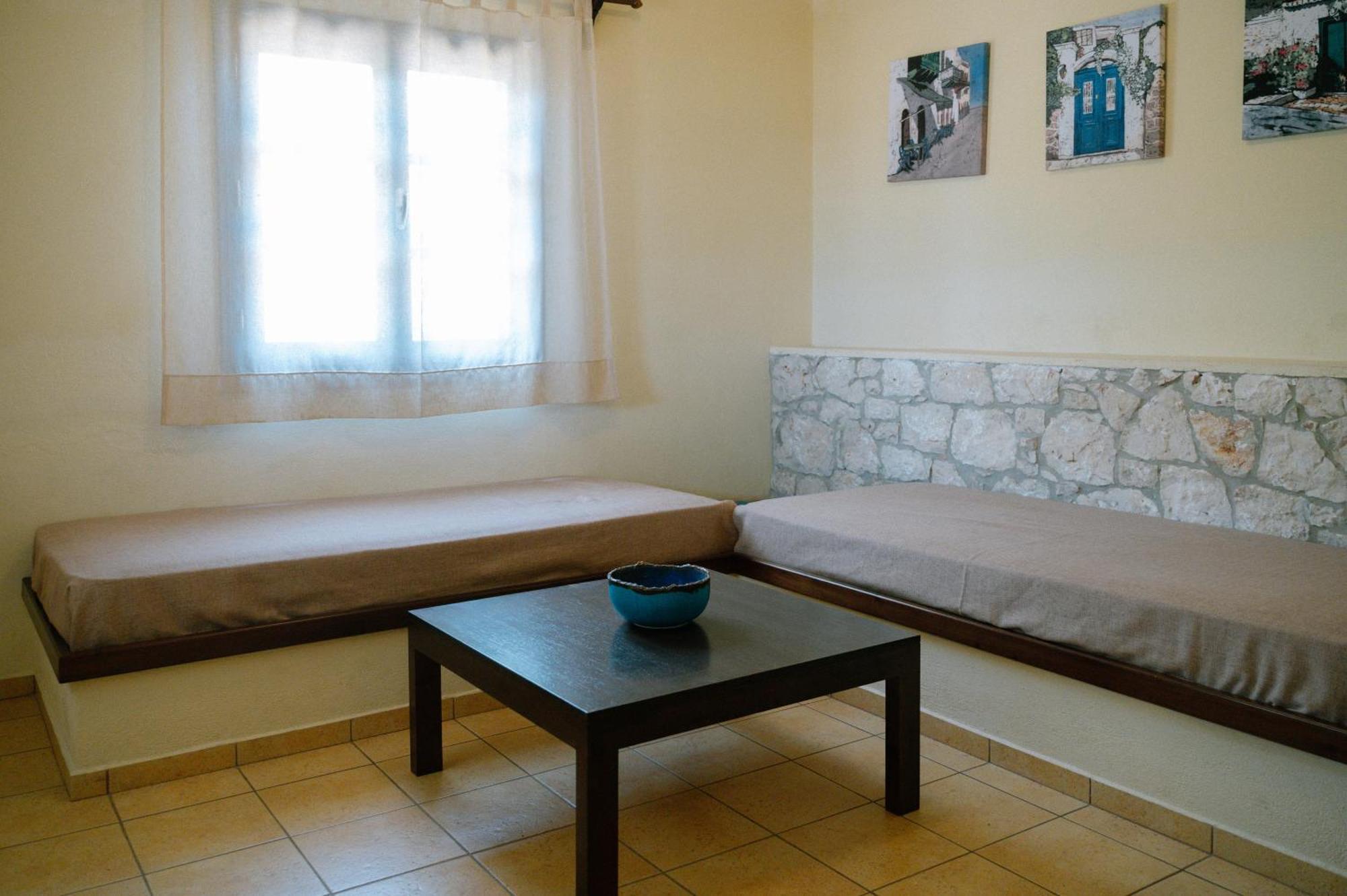 Hotel Mandilada Village In Samos