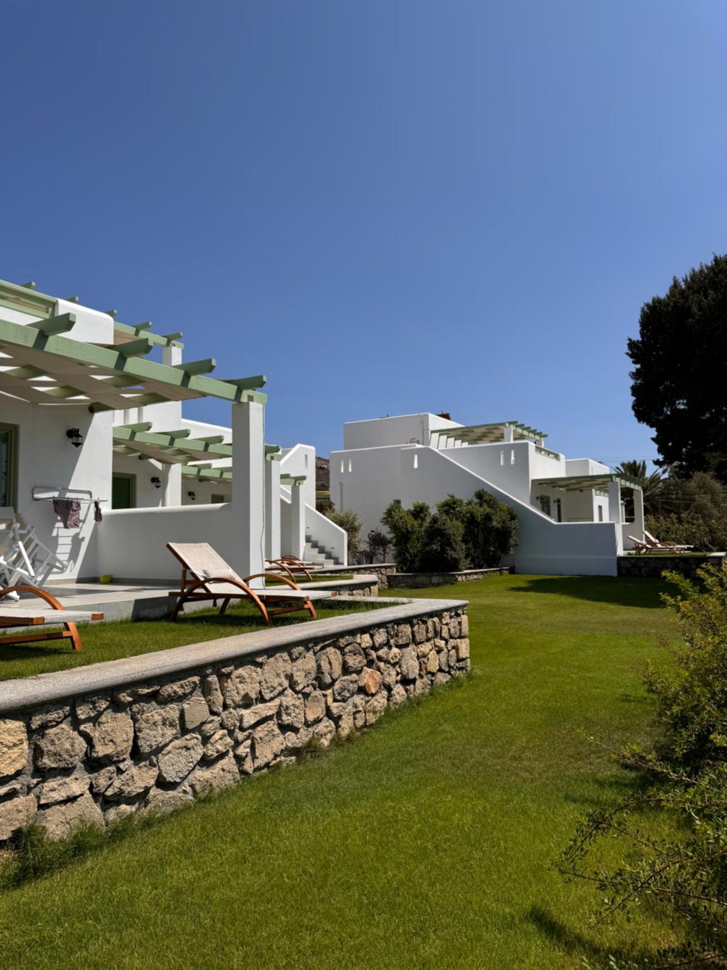 Alona Luxury