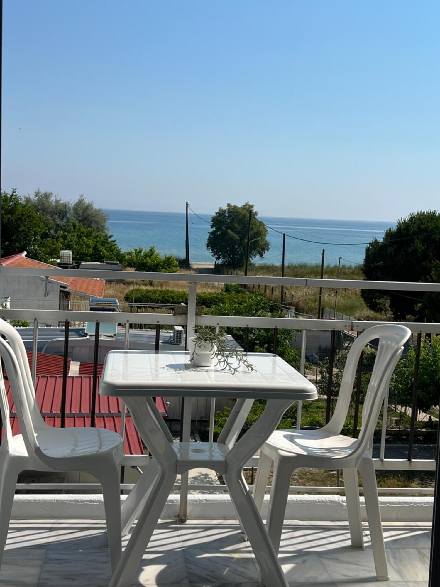 Apartment Golden Sea View *