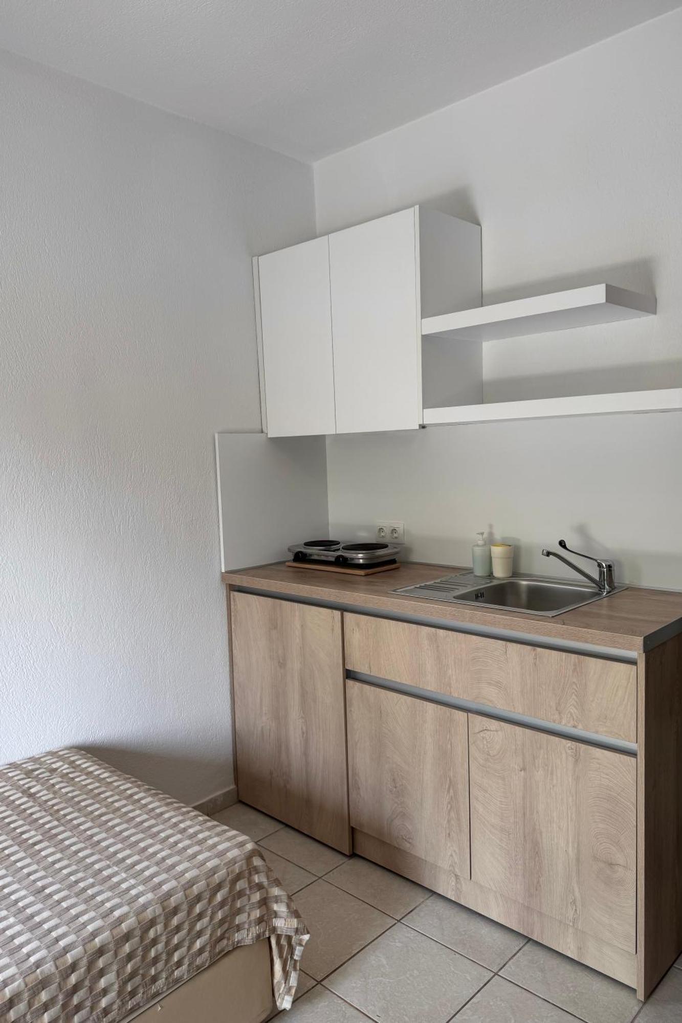 Apartment Milos Afytos