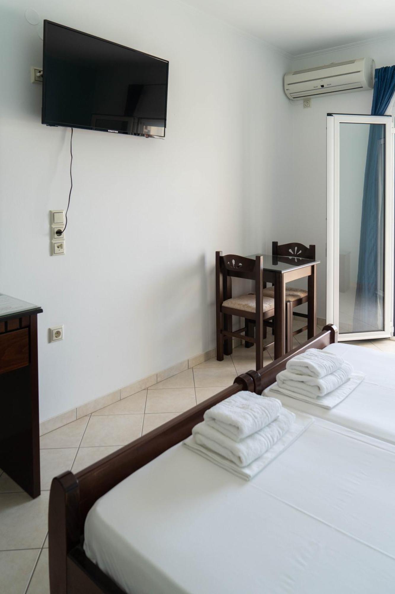Alexandros Hotel Ammoudia