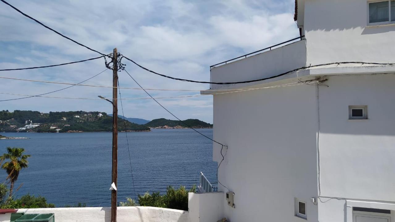 Plakes * Skiathos Town