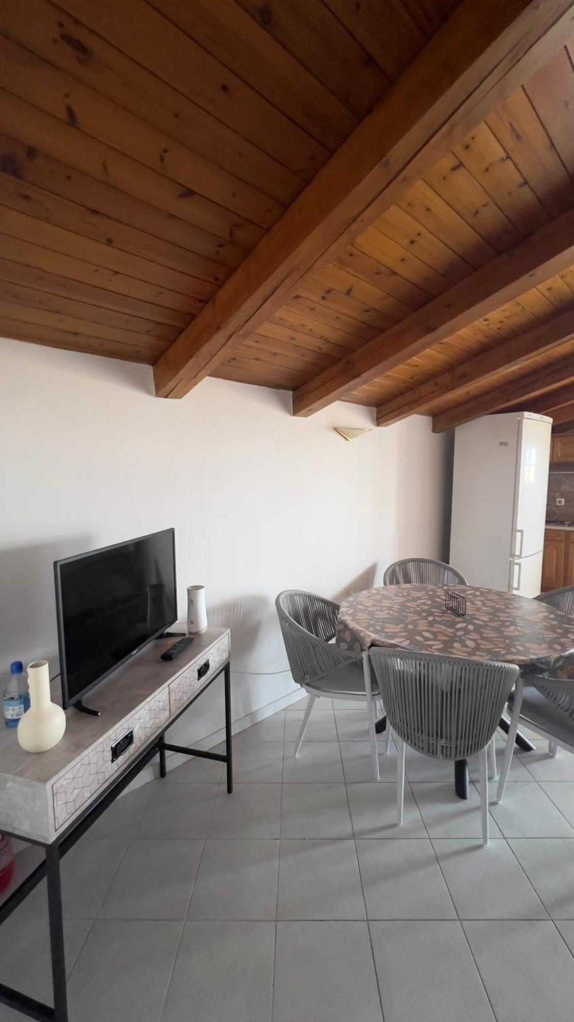 The Filoxenia Apartments, * Nikiana
