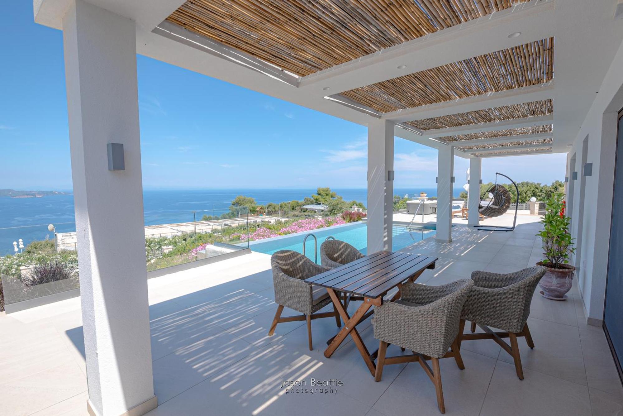 Lamar Private Luxury Villa