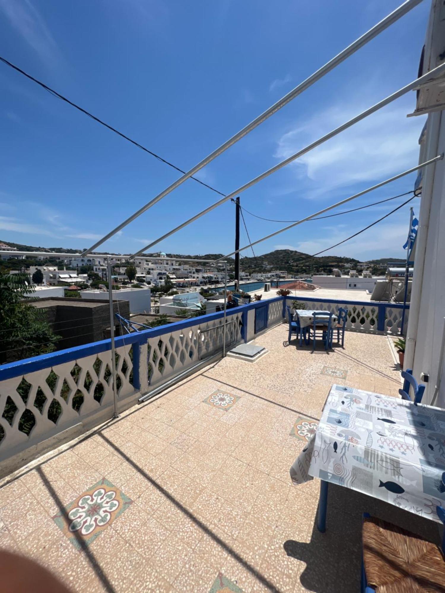 Glaros Aparthotel *