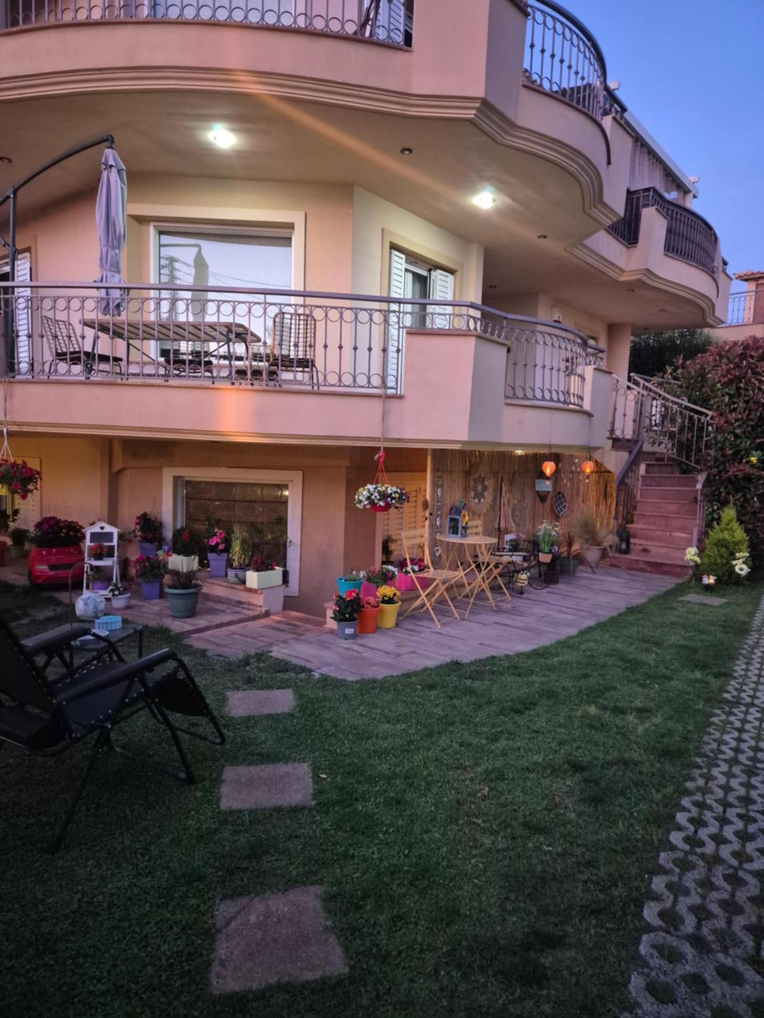Villa Nefelifamilyhouse With Jacuzzi Lagonisi