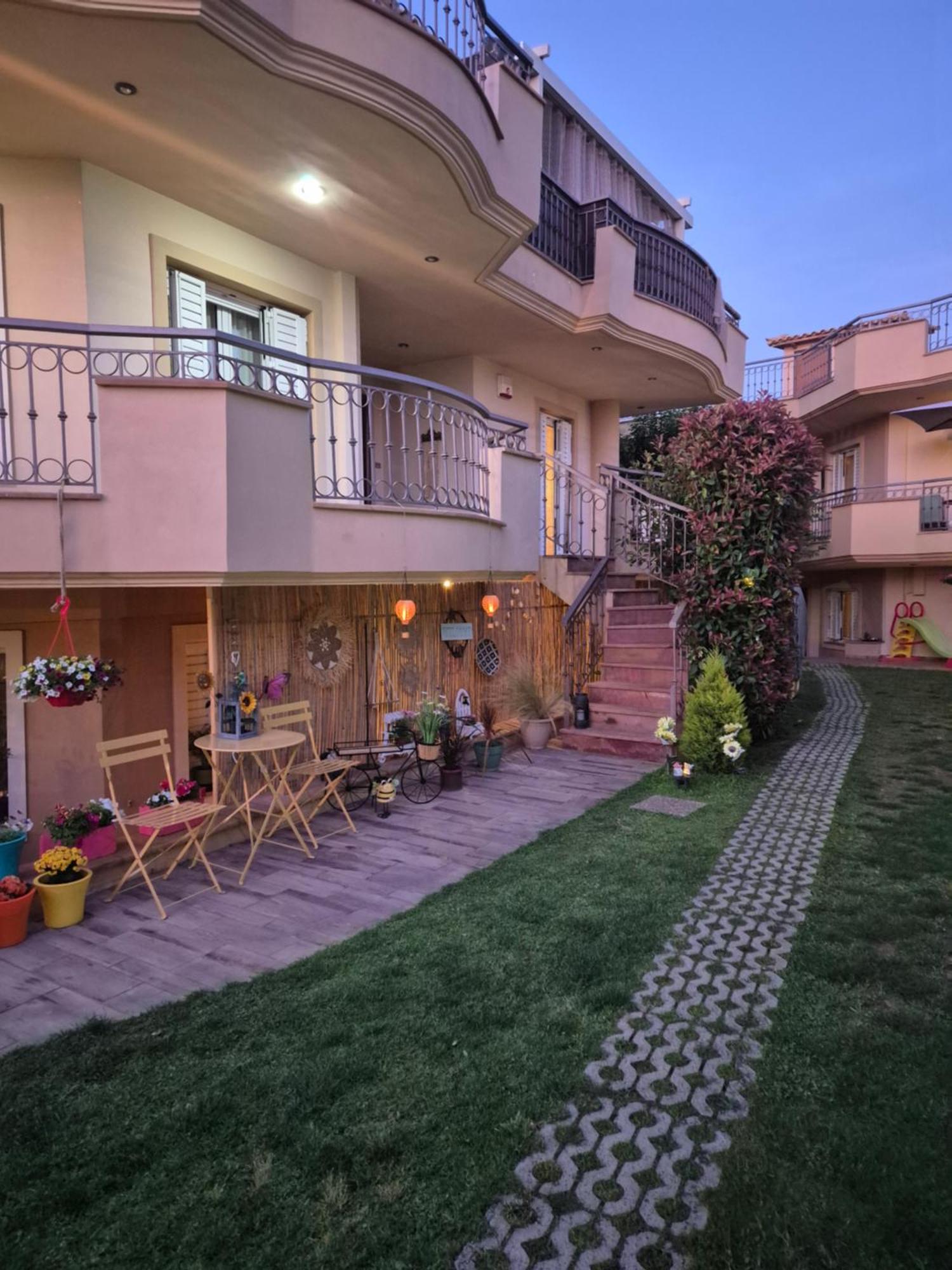 Nefelifamilyhouse With Jacuzzi Villa
