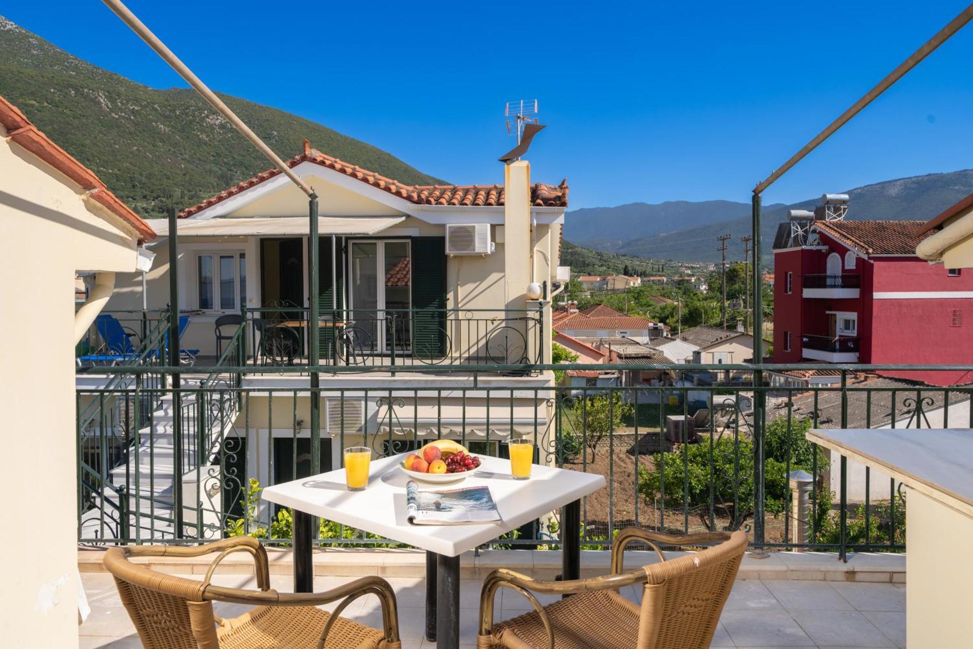 Filalithis & * Sami (Kefalonia)