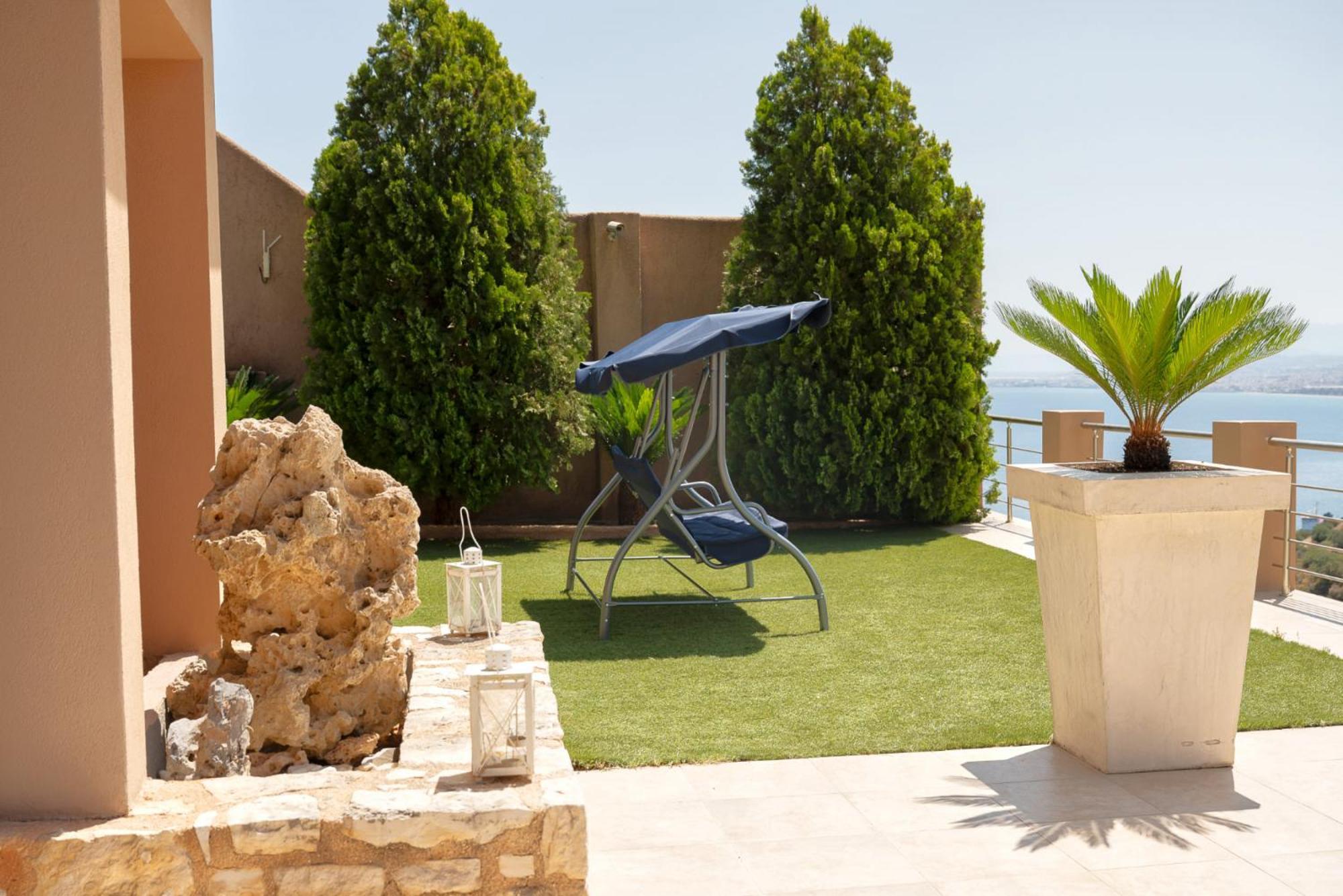 Villa Superb Yiorgos - Heated Pool Jacuzzi - Seaview *