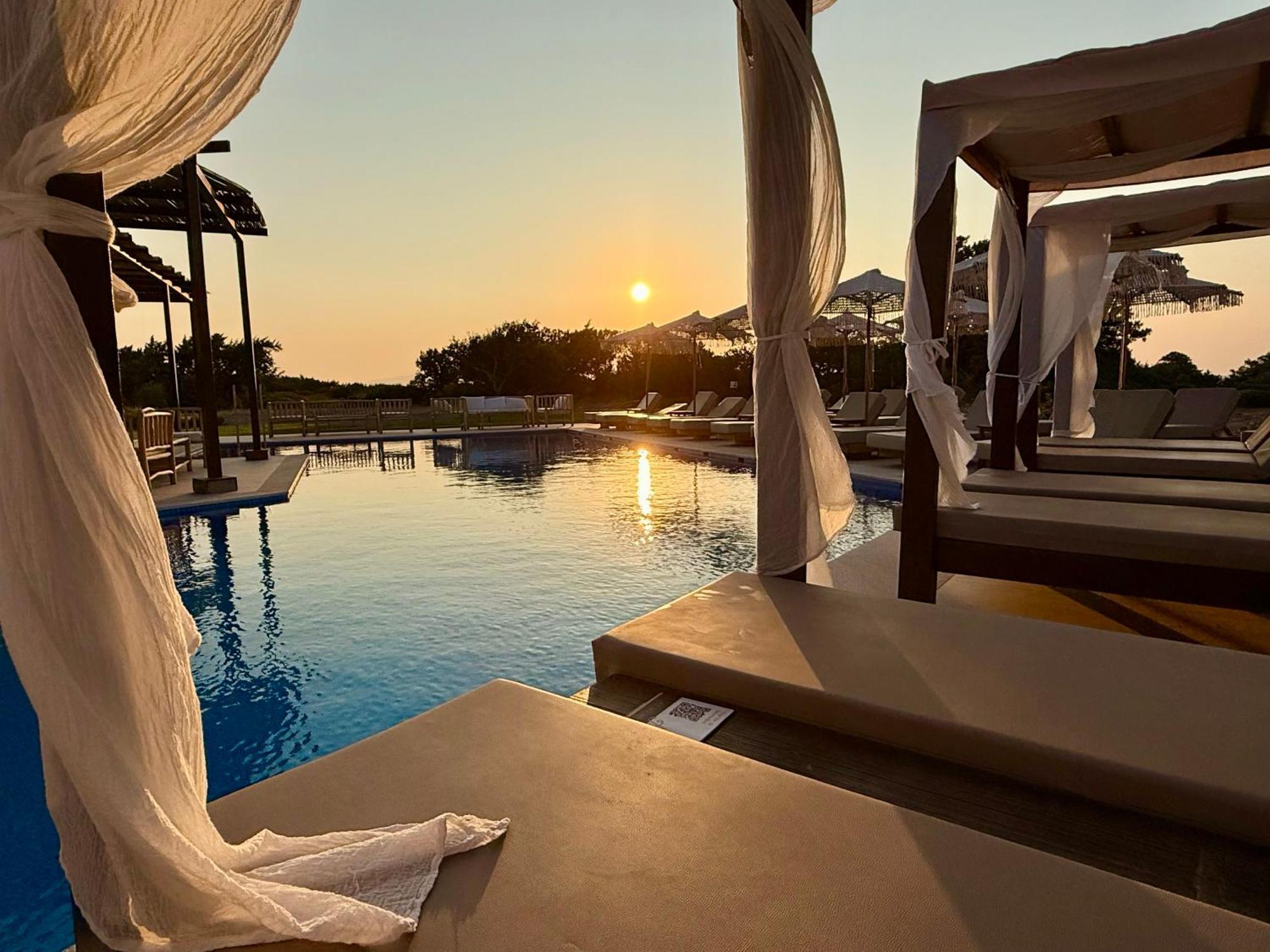 Villa Aethrion &
