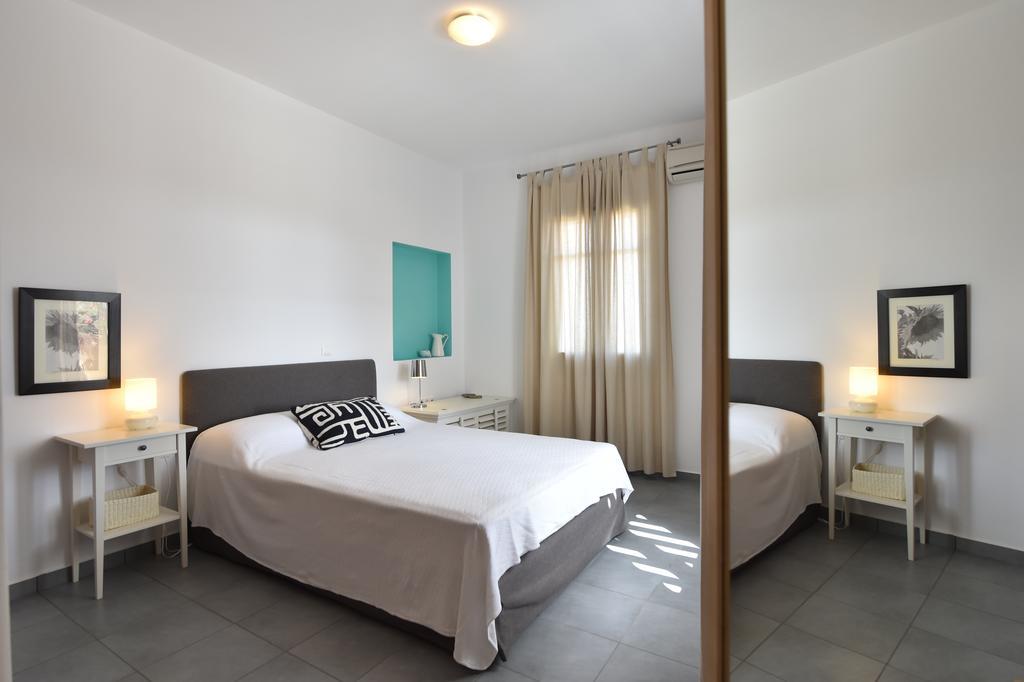 Aspro Villas