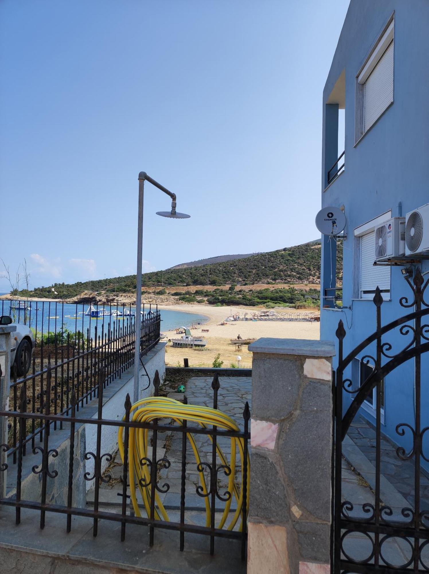 Maries Seaside Apartment