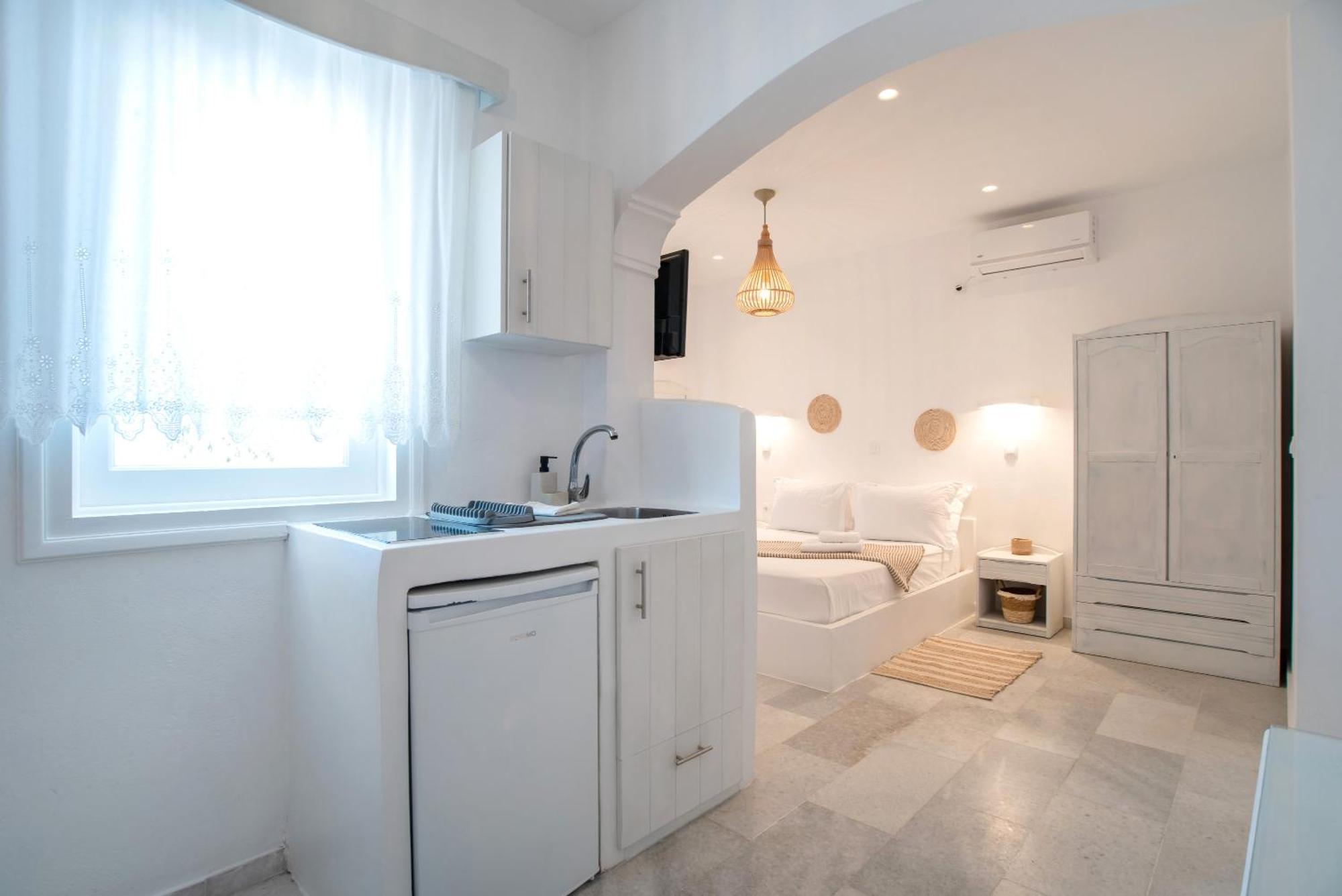 Maroulis Naxos Guest house