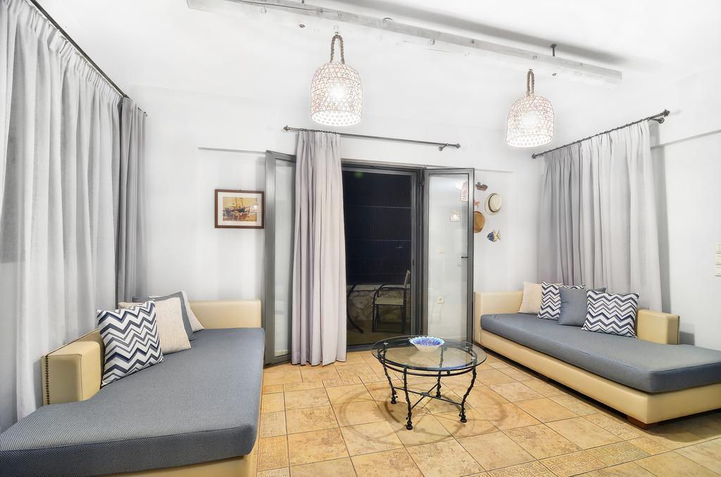 Niriides Luxury Apartment *