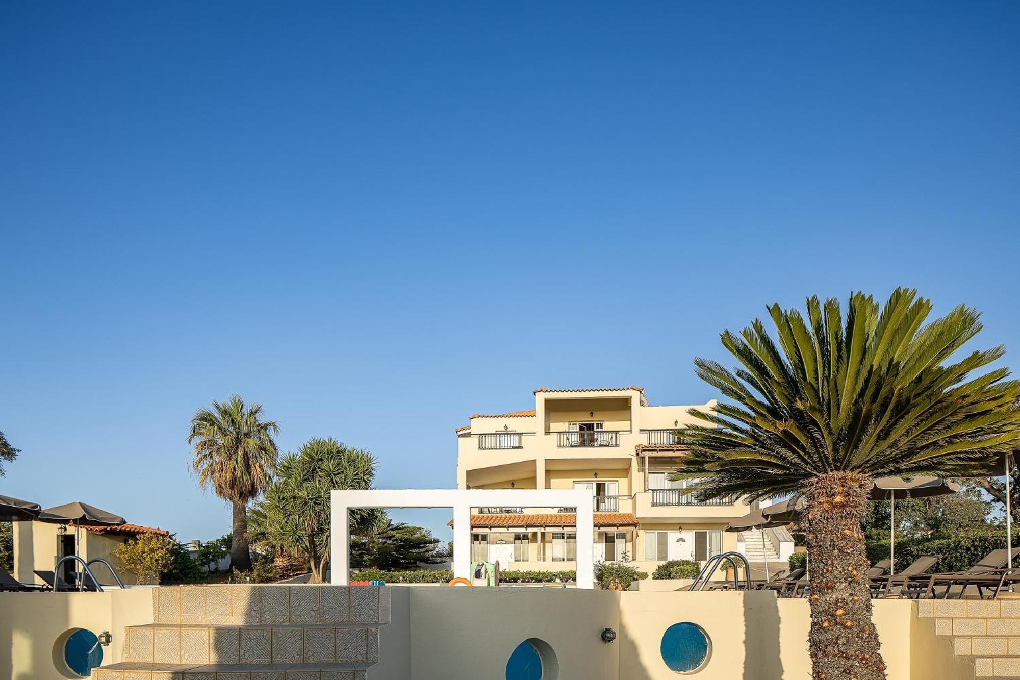 Aparthotel Lofos Panorama 3*