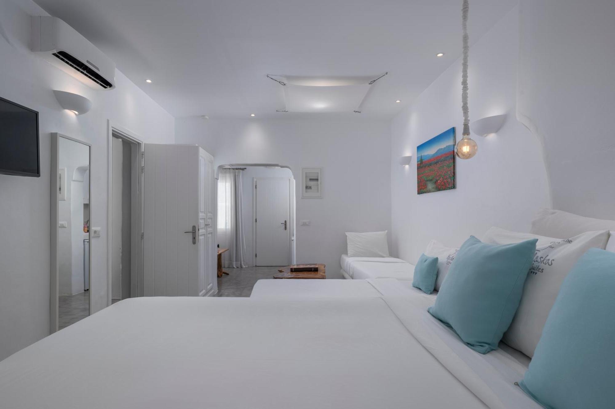 Flaskos Luxury Suites 4* Agios Stefanos (Mykonos)