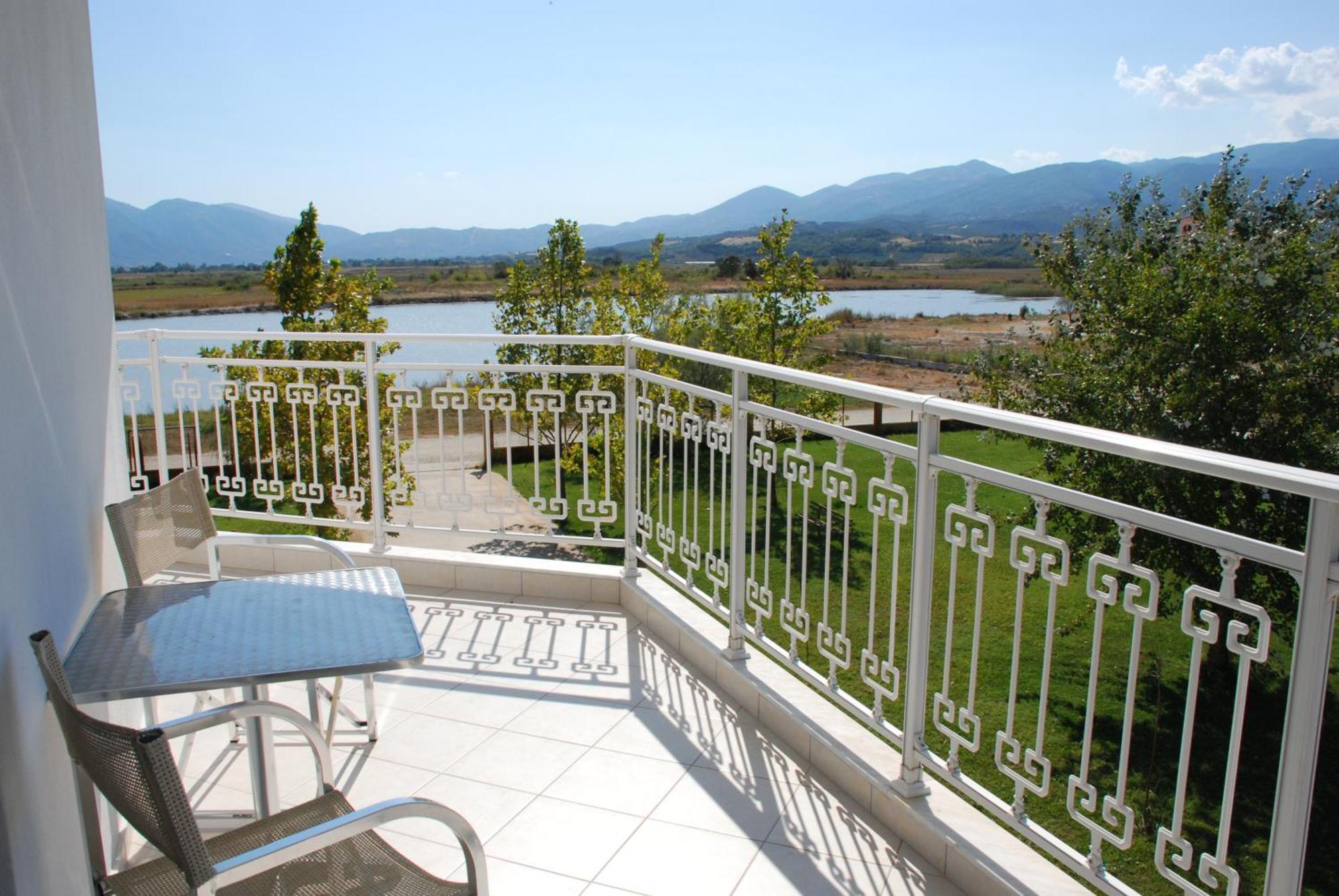 Kastri Hotel 3*
