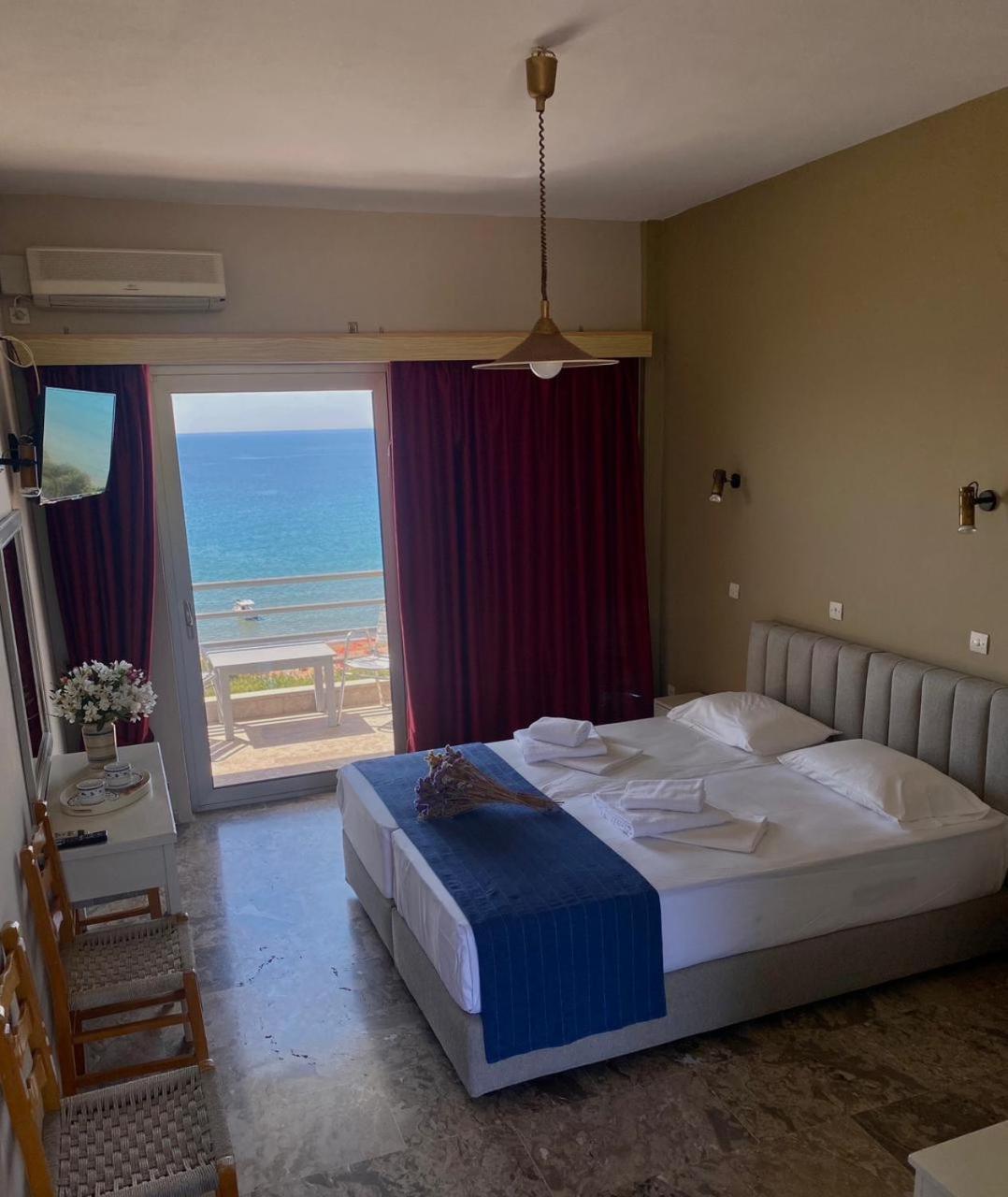 De La Hotel 2*