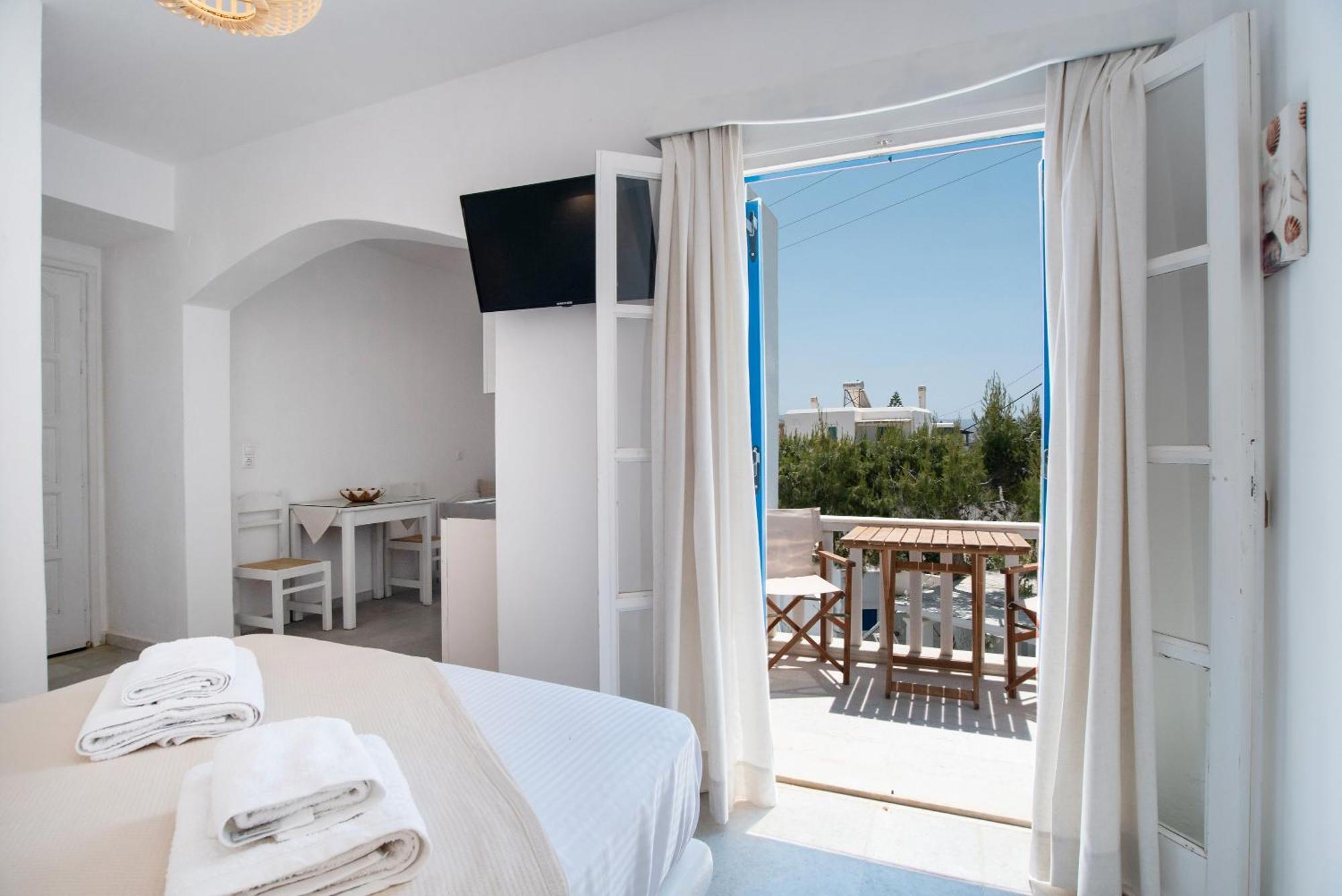 Maroulis Naxos Guest house