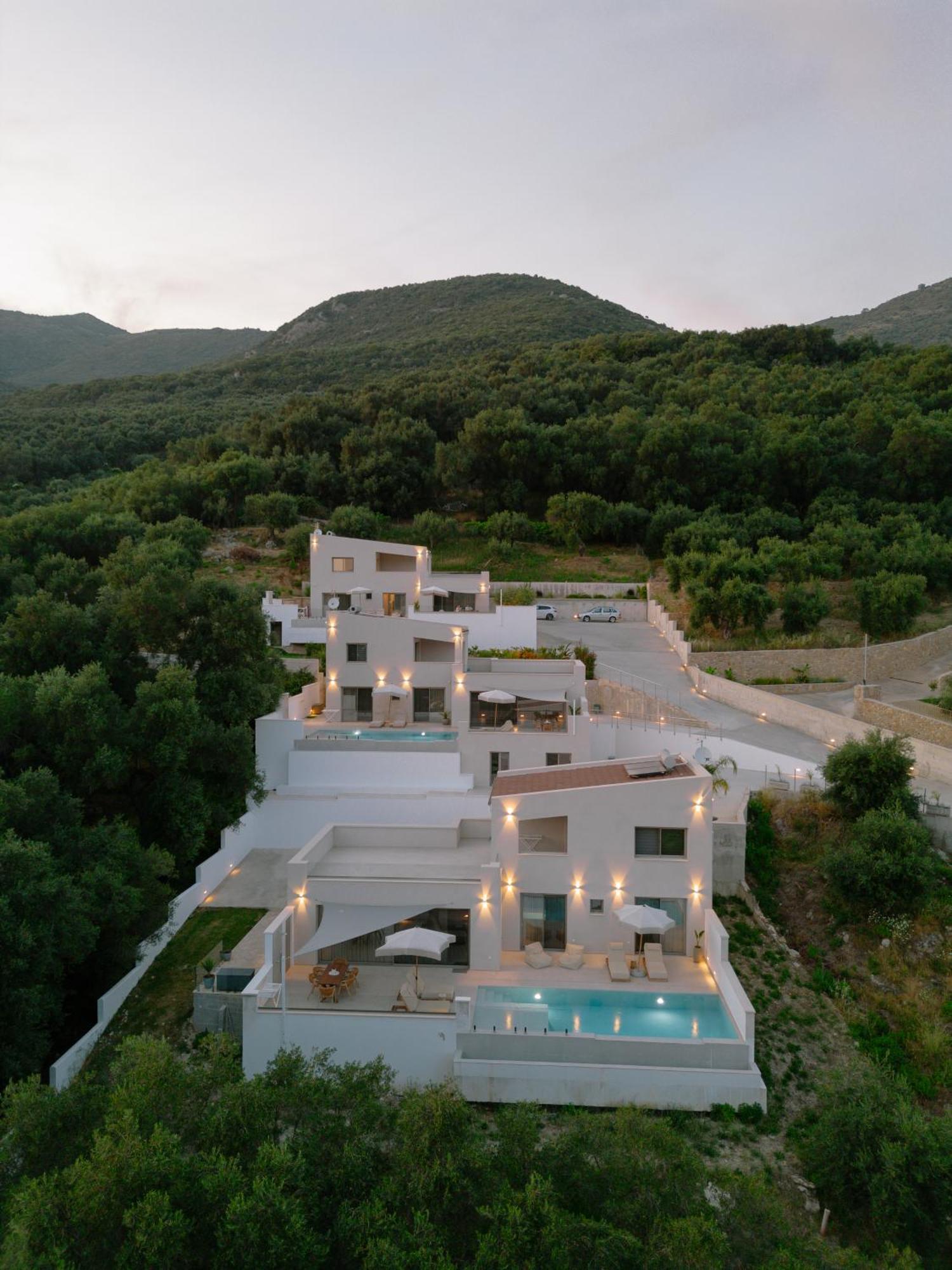 Merelia Exclusive Parga