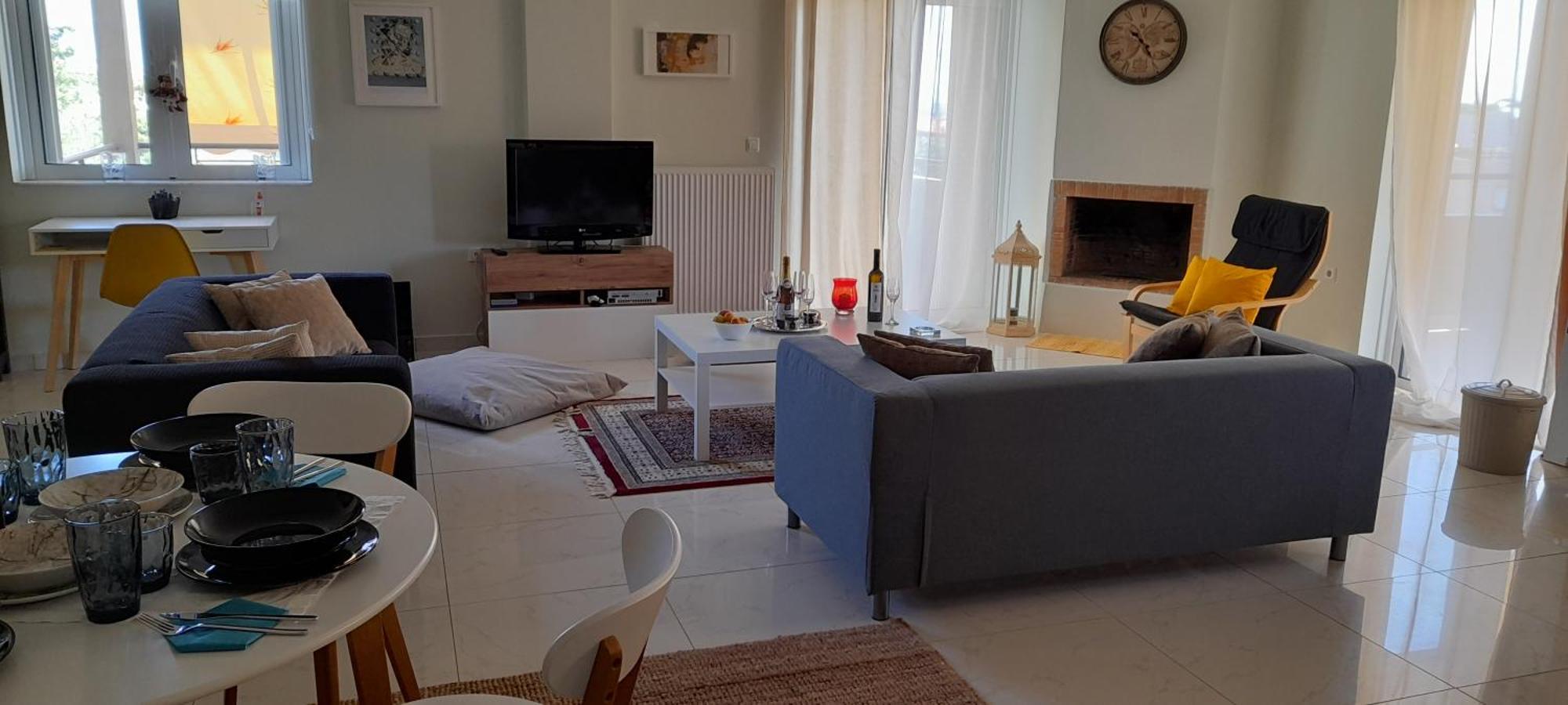 Amaryllis Apartment *