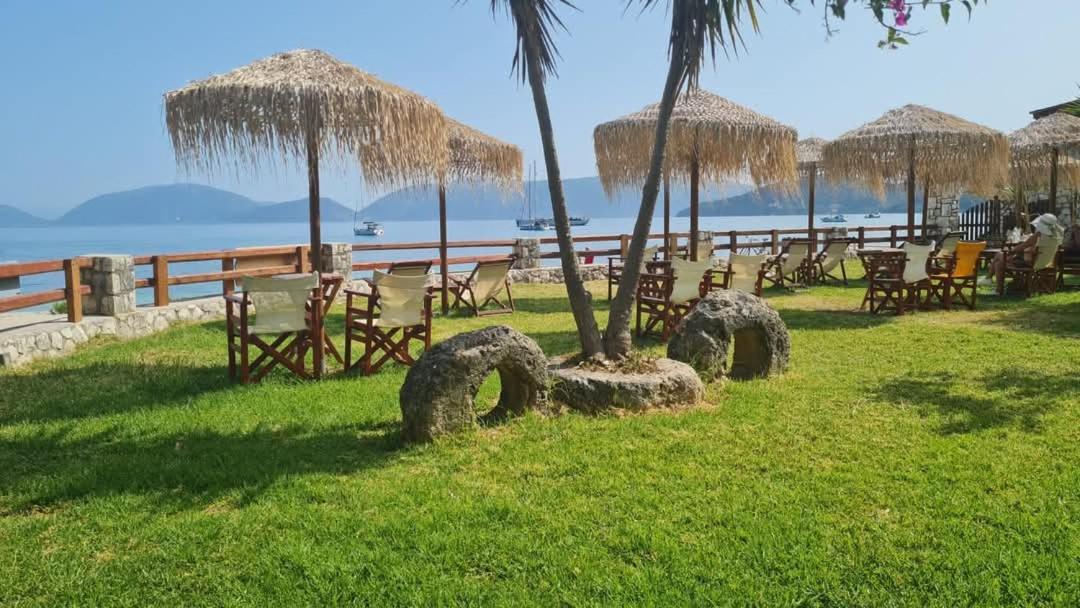 Campsite Karavomilos *