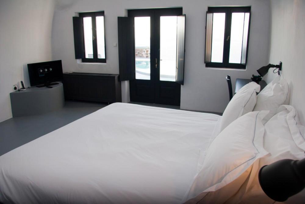 Grand Ambassador Santorini (adults Only) Hotel