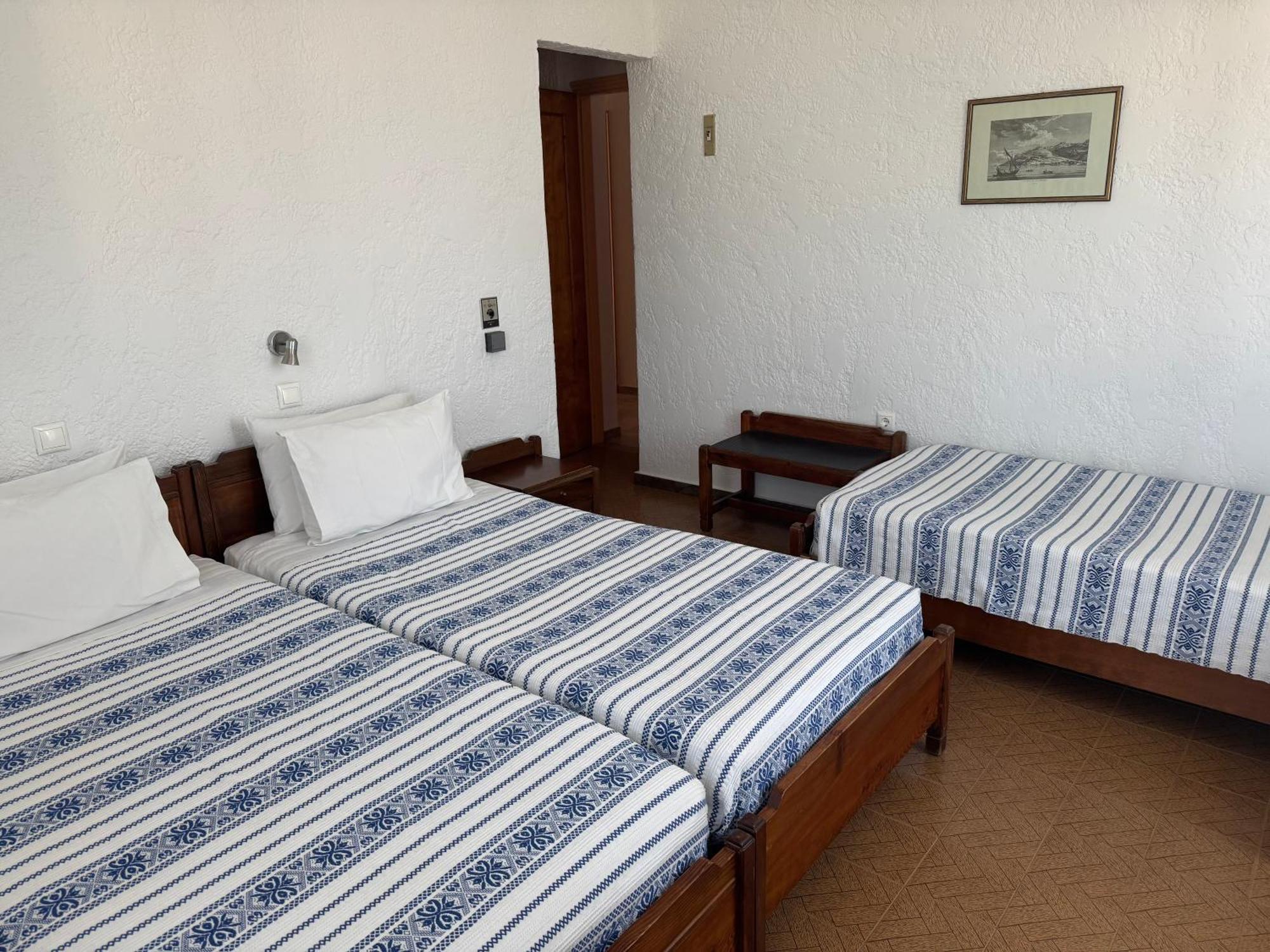 Pythais Hotel