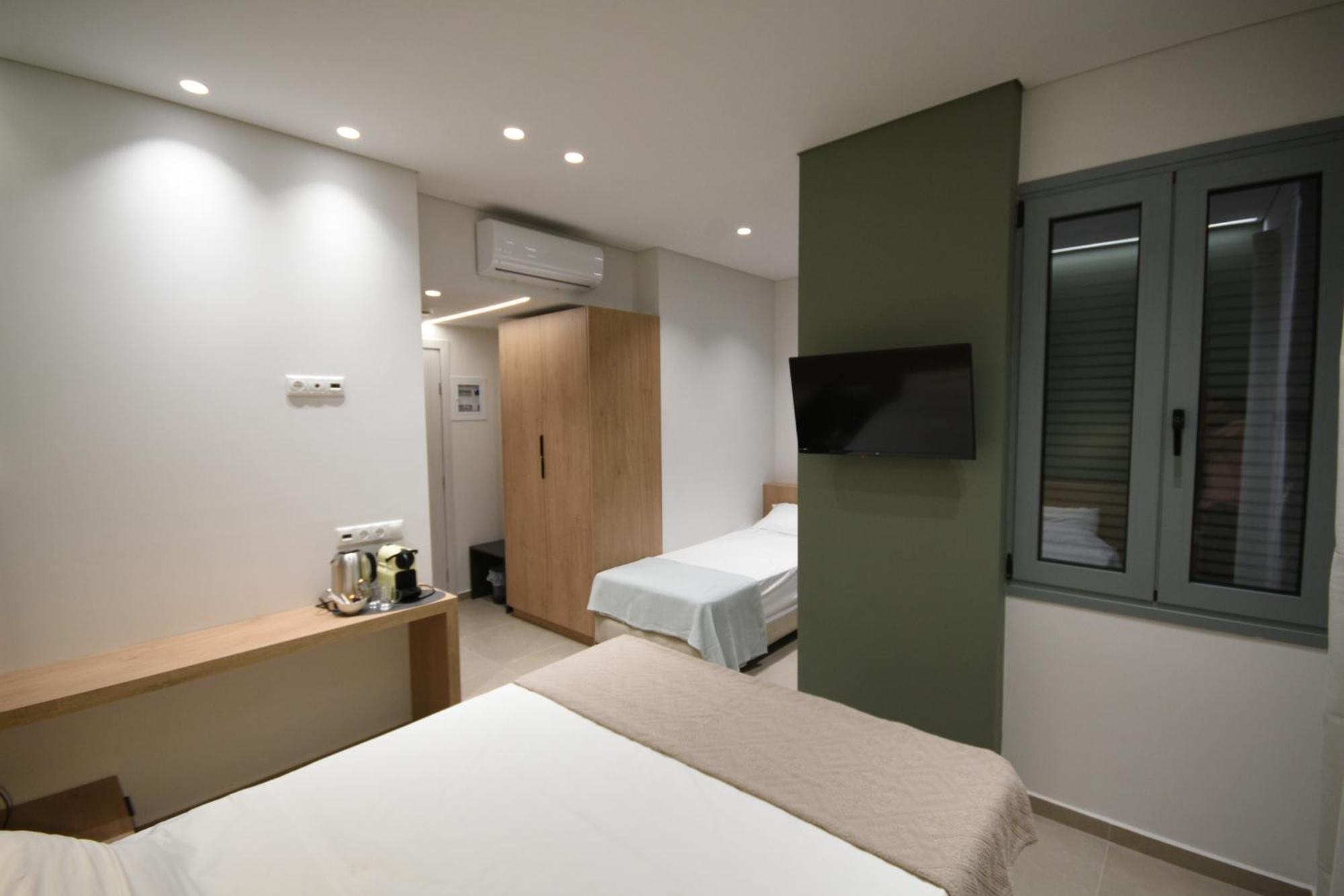 Hotel Oceanis Tiros