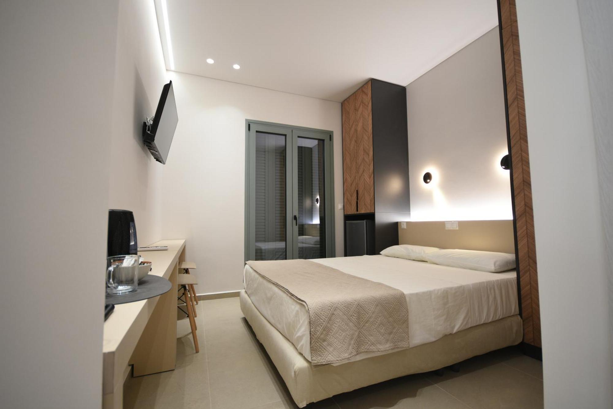 Oceanis Hotel Tiros