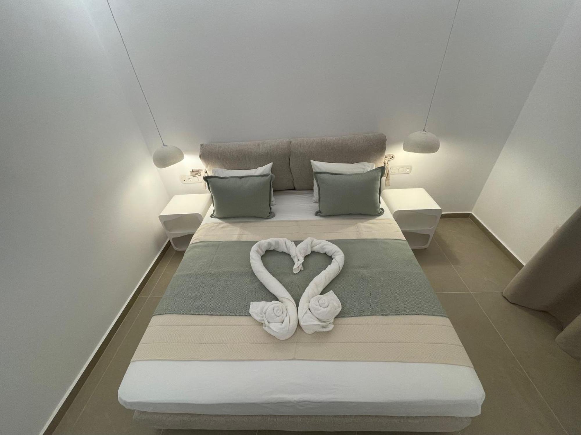 Hotel Theofanis 3*