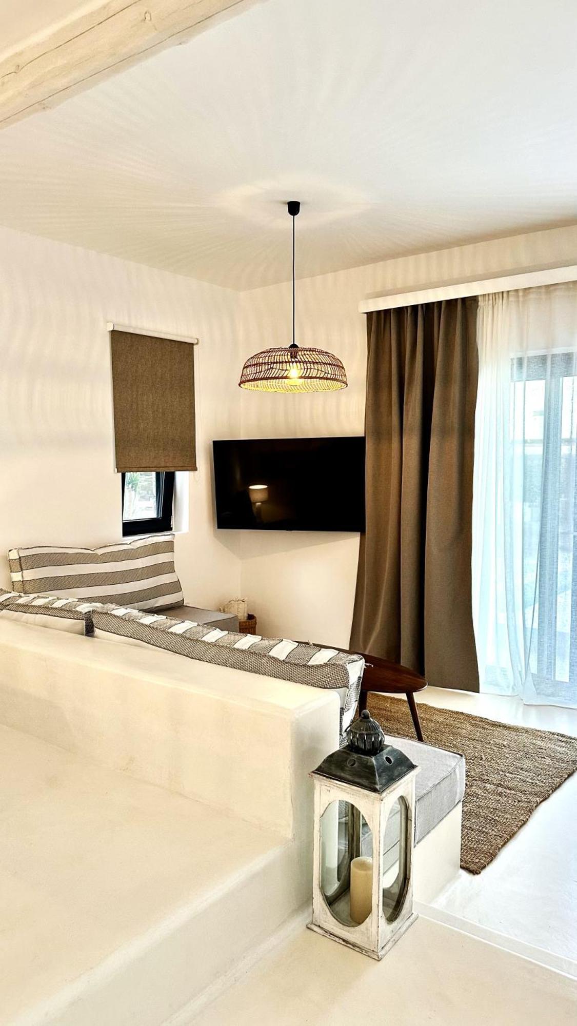 Myconian Theros Luxury Hotel