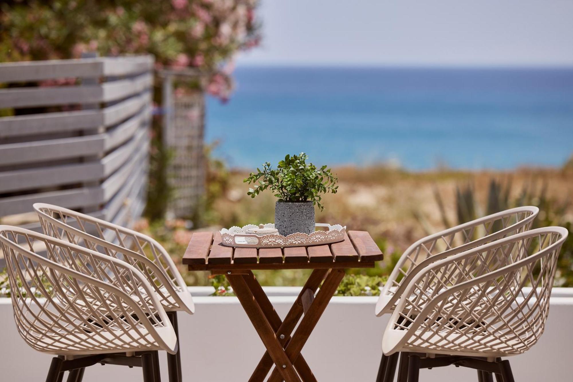 Bed & Breakfast Muses Milos Provatas