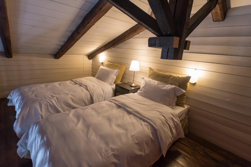 Guest house Epoches