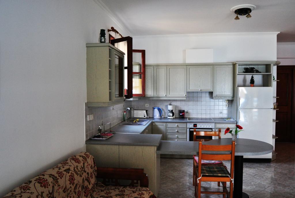 Apartment Avlakia Beach & *