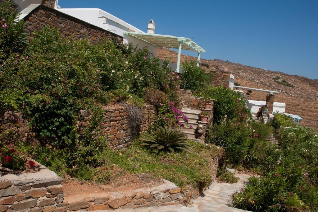 Country house Ioanna Tinos Kionia