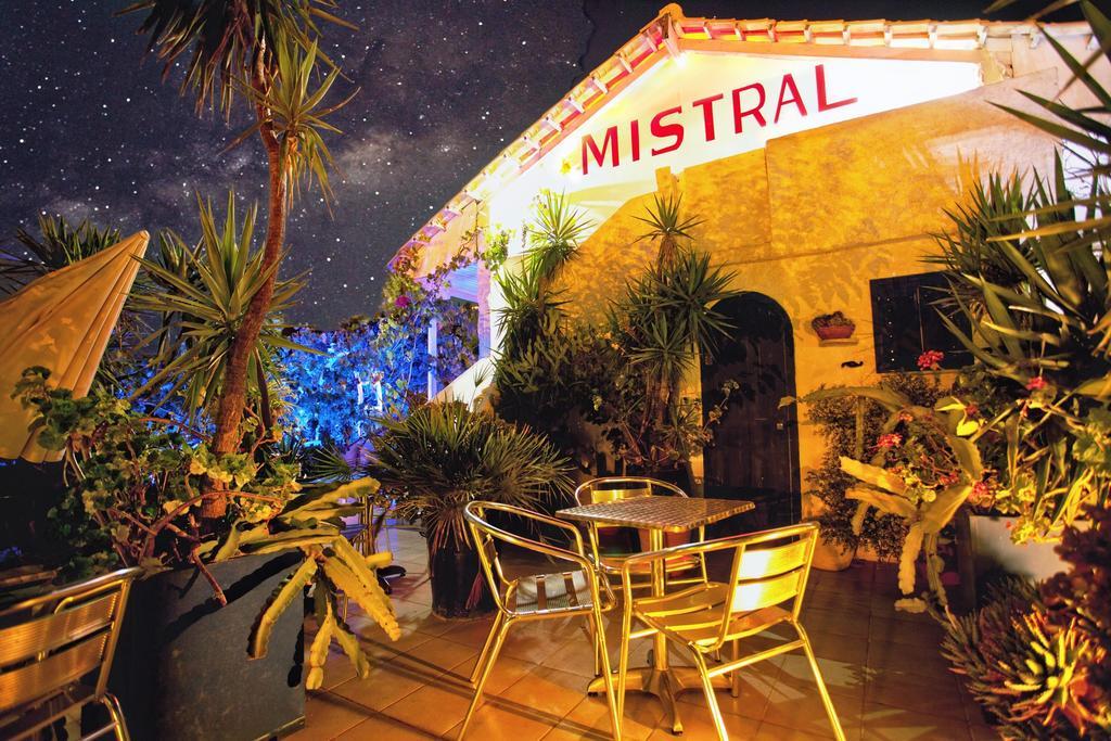 Mistral Aparthotel *