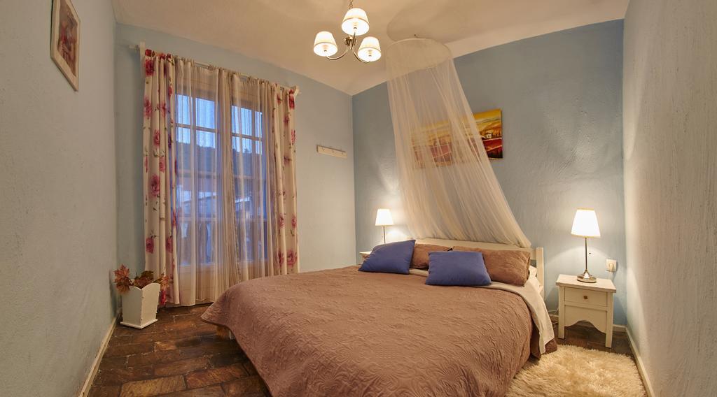 Greek House Hotel 2*
