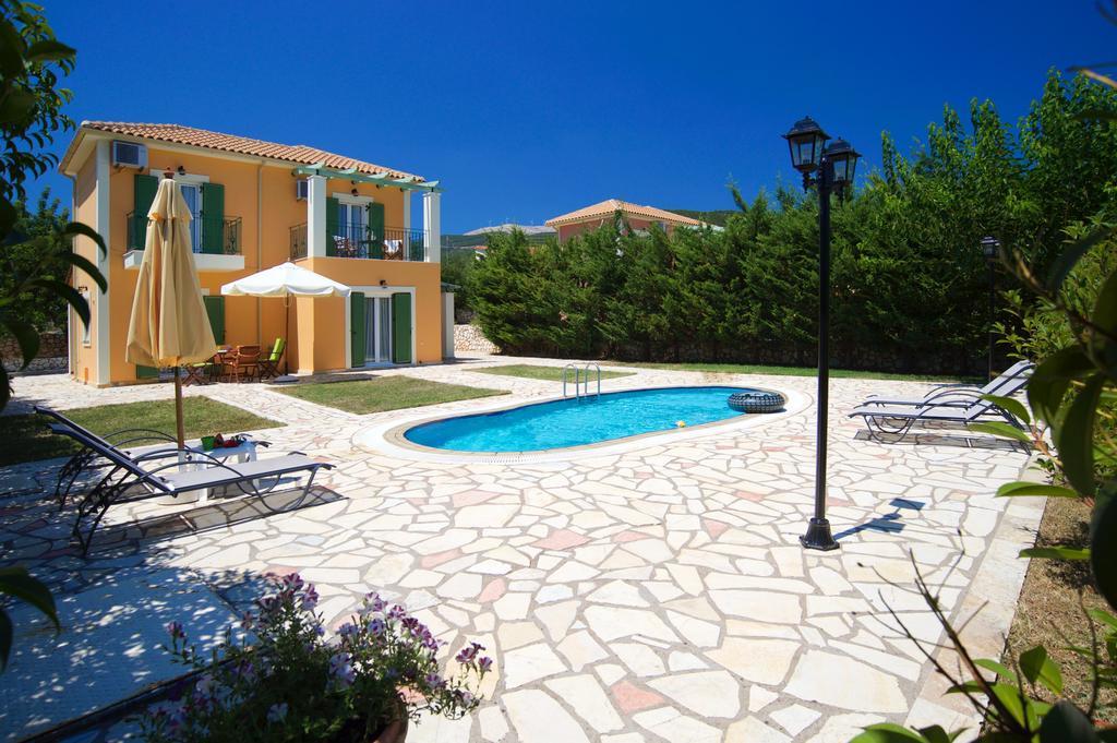 Iliachtides Villa Karavomylos
